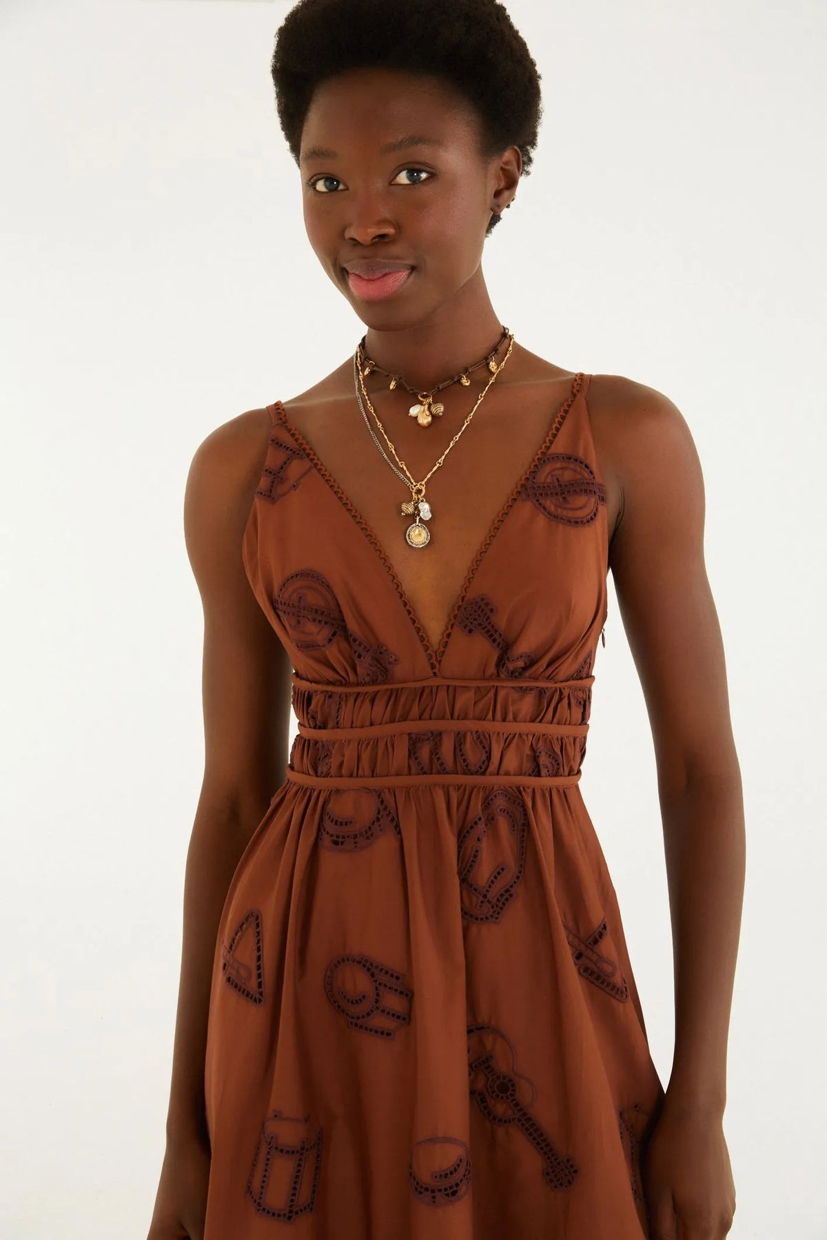 FARM Rio | Som Do Rio Print Broderie Anglaise Midi Dress