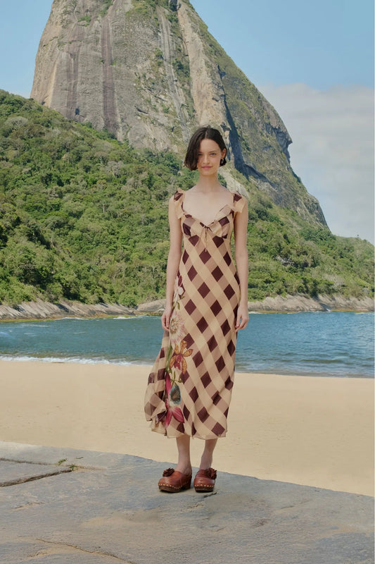 FARM Rio |Vestido Midi Xadrez Romântico