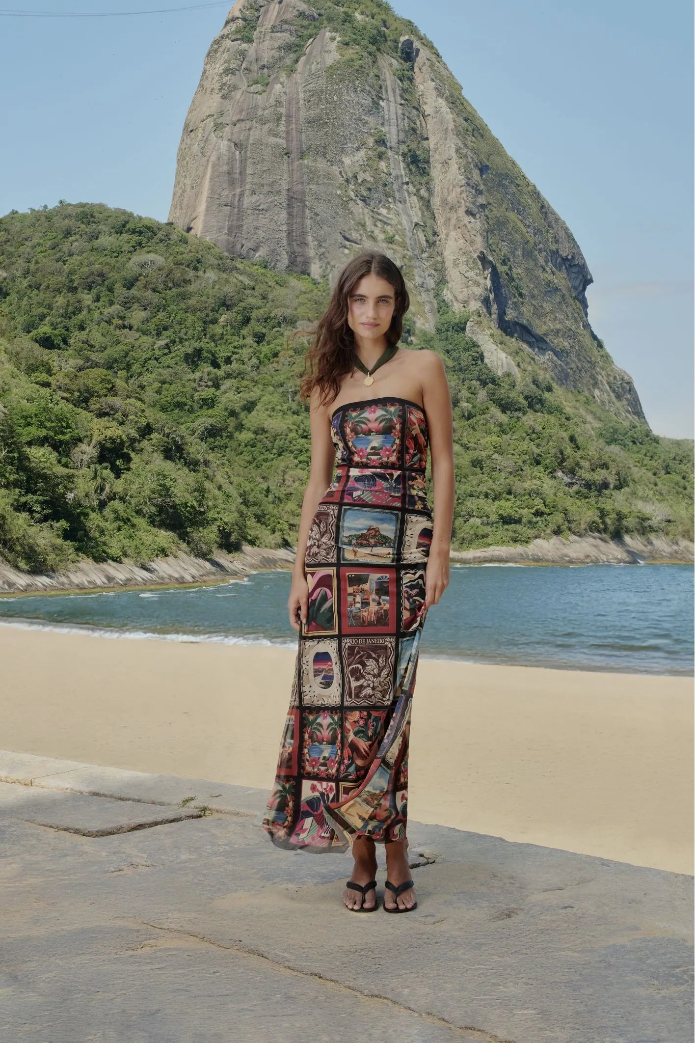 Vestido  Tule Farm  Estampado Lenços Cariocas
