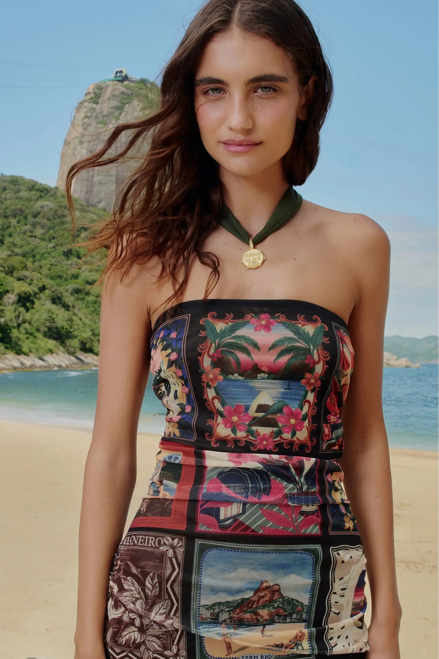 Vestido  Tule Farm  Estampado Lenços Cariocas