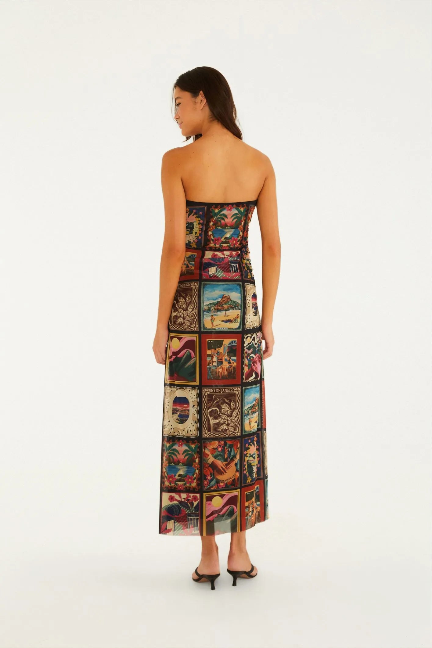 Vestido  Tule Farm  Estampado Lenços Cariocas