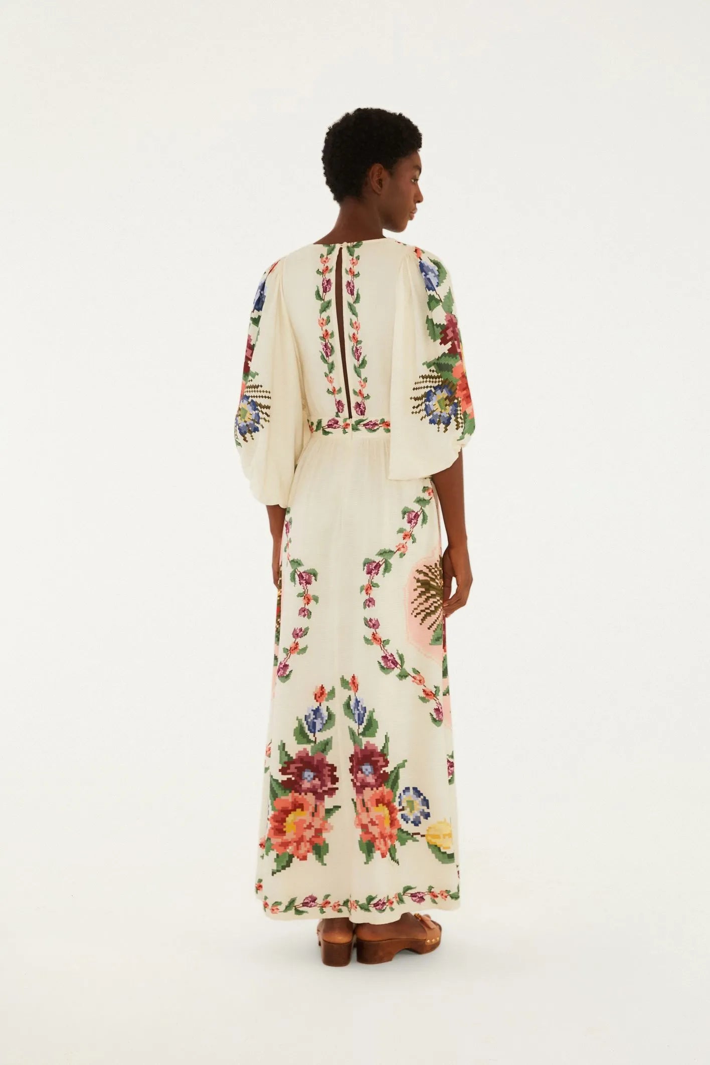 Vestido Longo Manga Estampado Tapete De Flor
