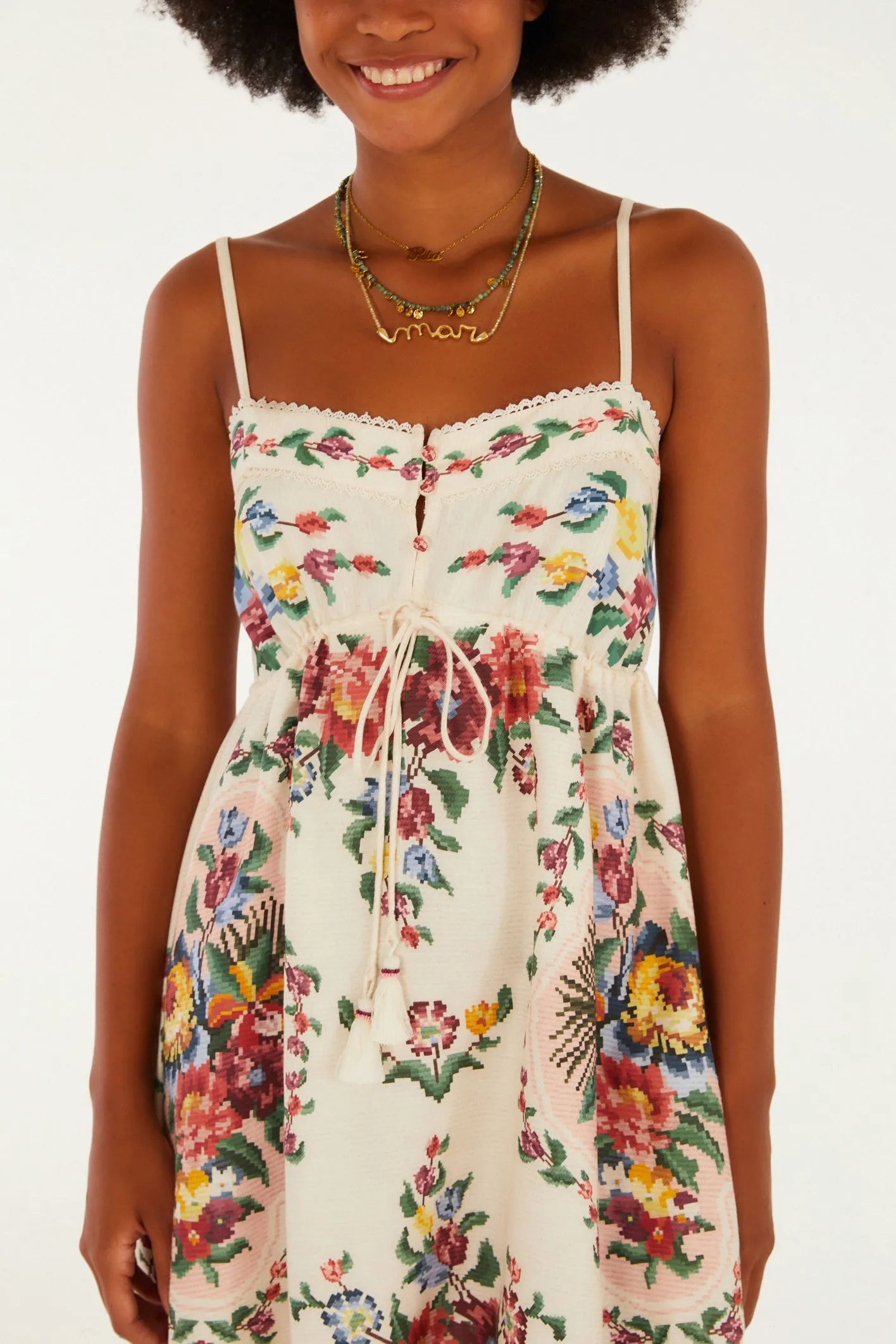 Vestido Curto Estampado Tapete De Flor
