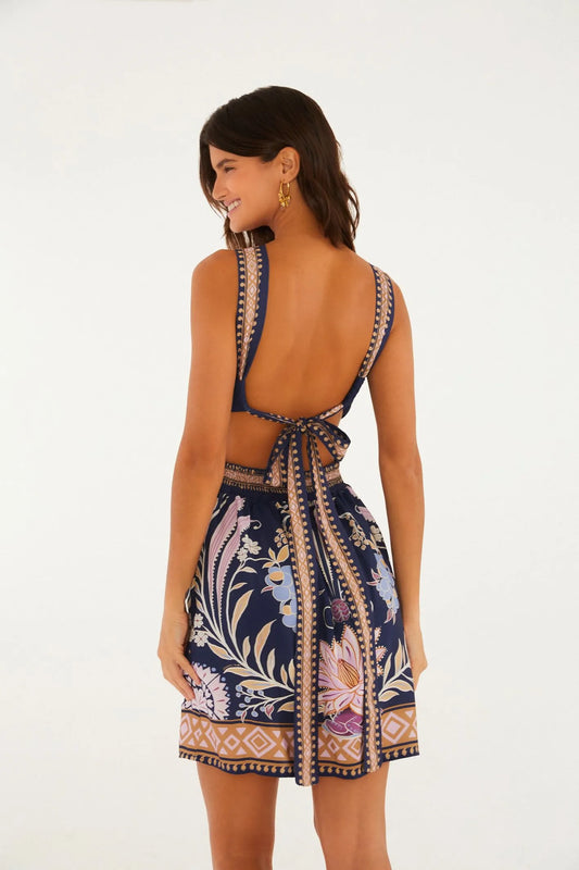 Vestido Curto Estampado Leveza Romântica