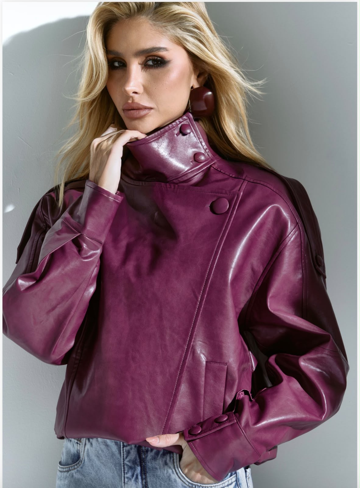 Closet Deluxe |Jaqueta Bomber Couro Gola